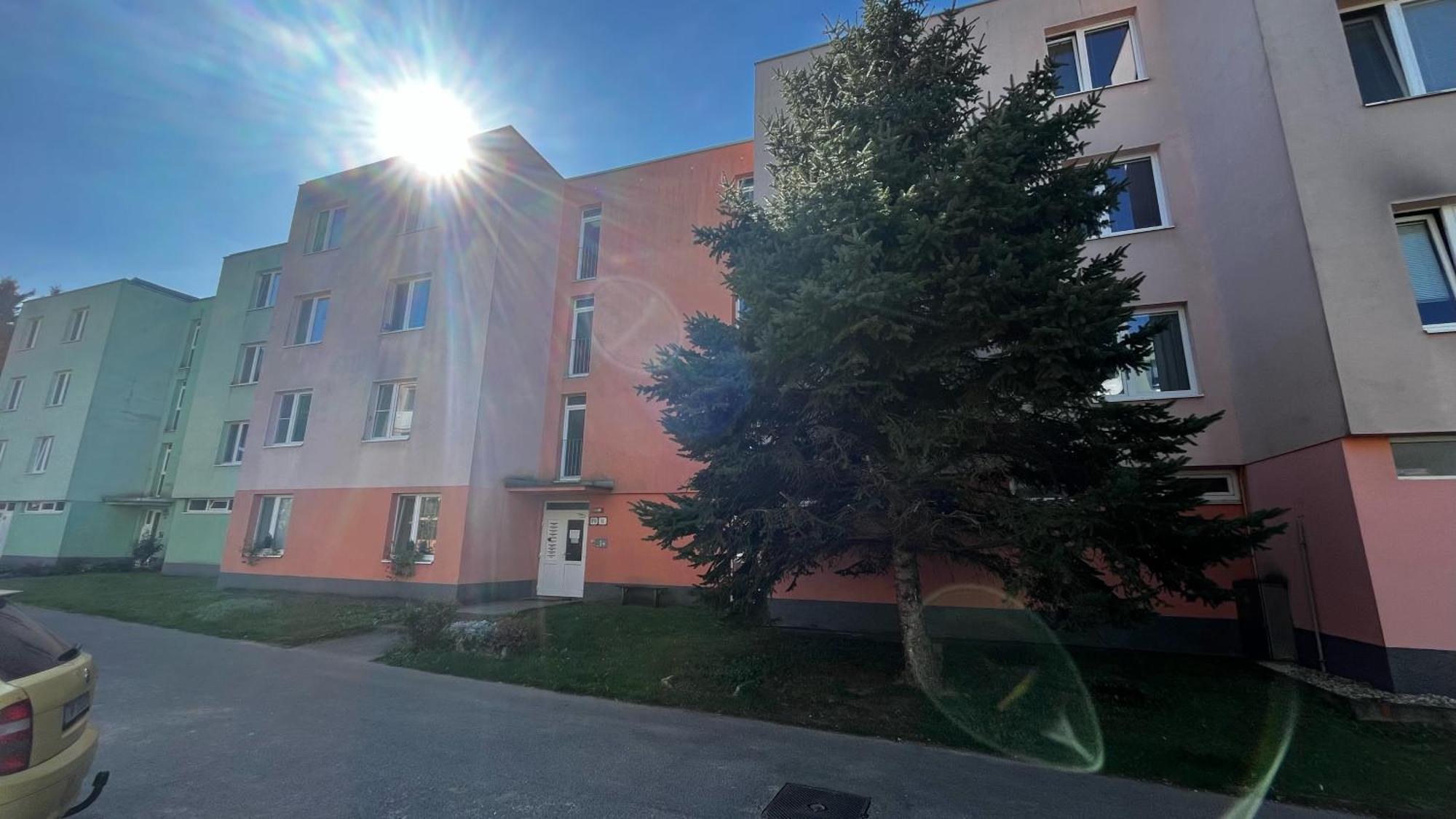 Apartman Bss Trenčín 外观 照片